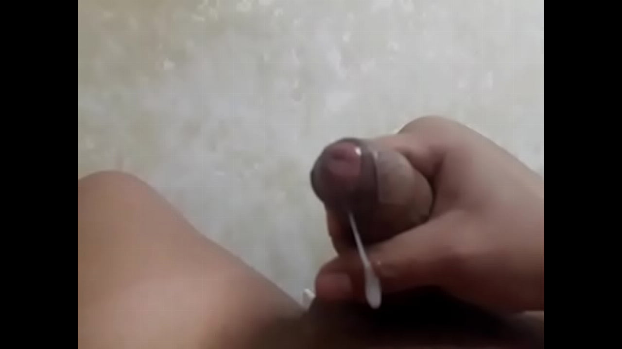 Haciendo rica paja parte 3 saco mucho semen