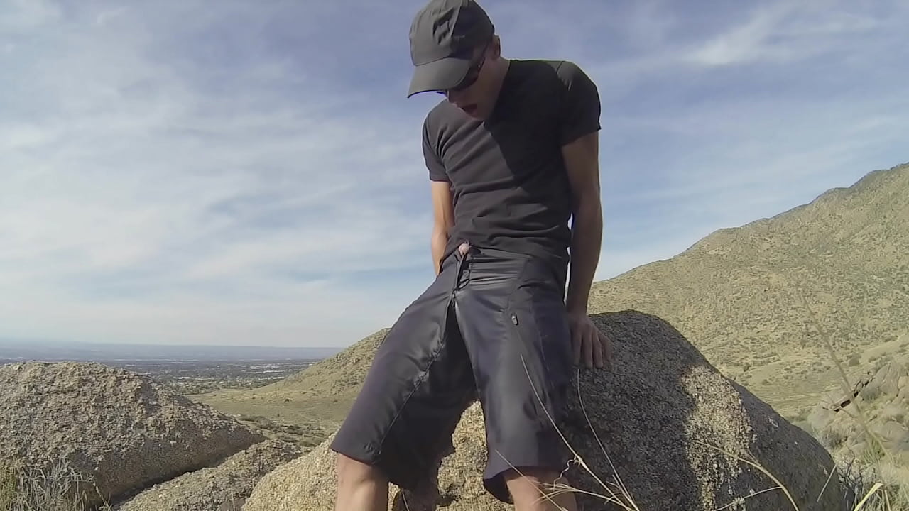 Piss cum hike