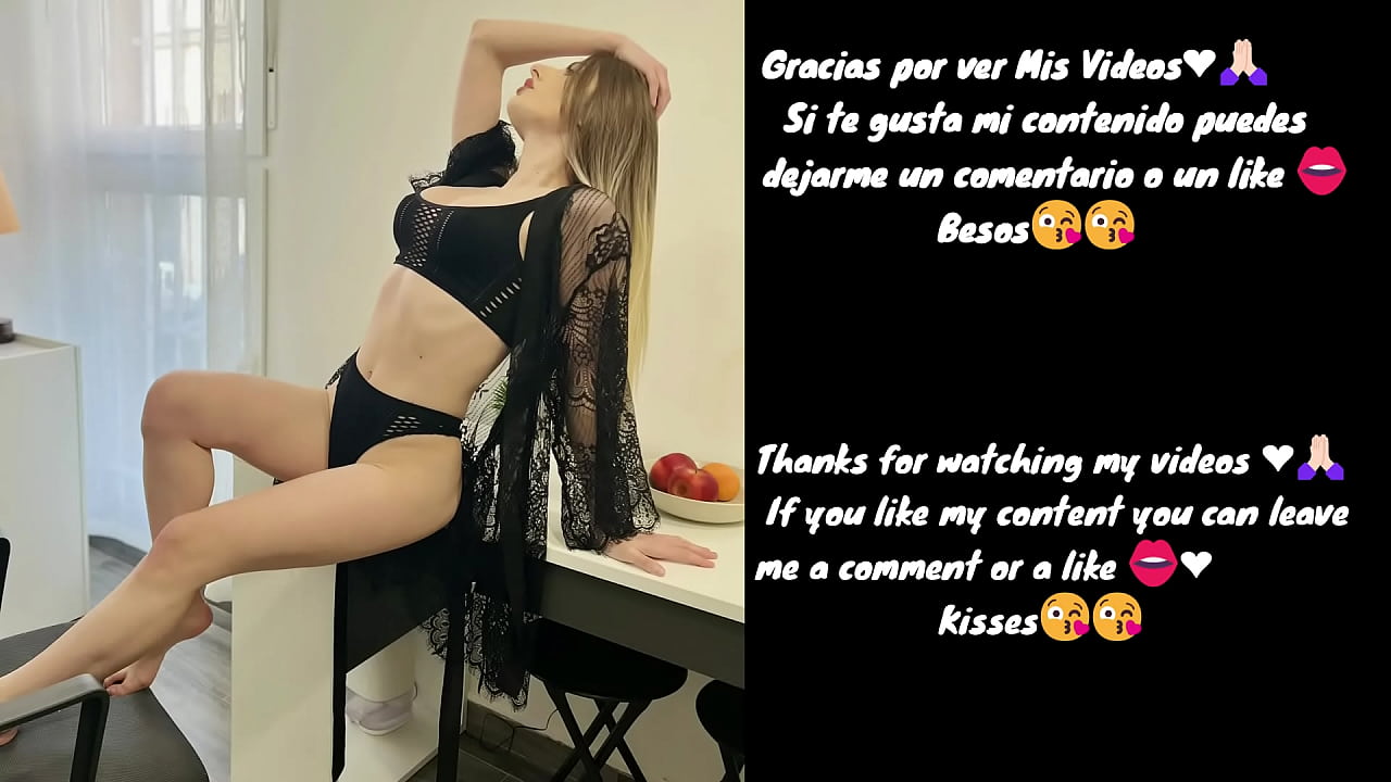 Sexo en Publico !! Rubia Tetona se la Chupa a su Primo en el Bosque!