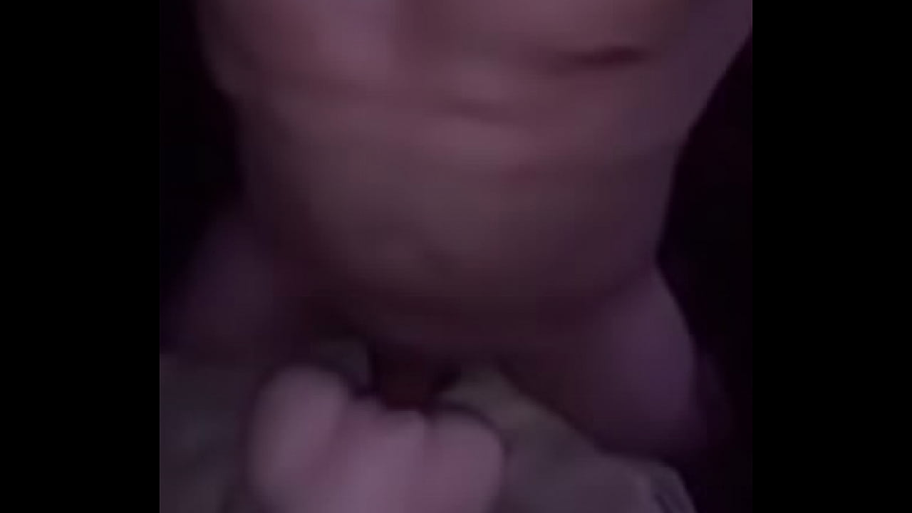 Young twink fucking a toy