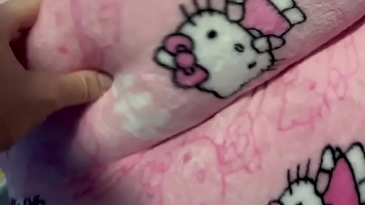 Big Butt Gets Jiggled in PJs