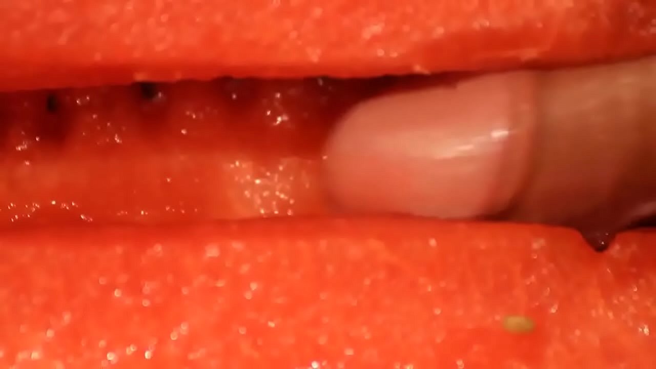 Hot fruit fuck, cum with multiple shots