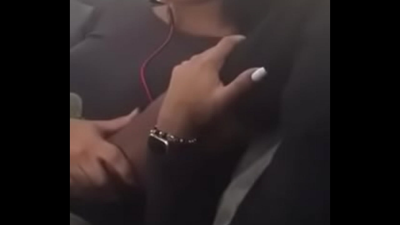 Fingerfucking girl in the bus before we go home