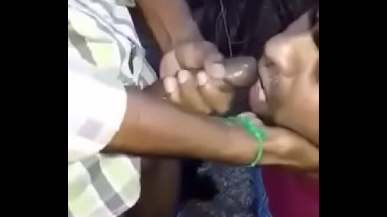 Indian gay sucking a desi lund and drinking cum