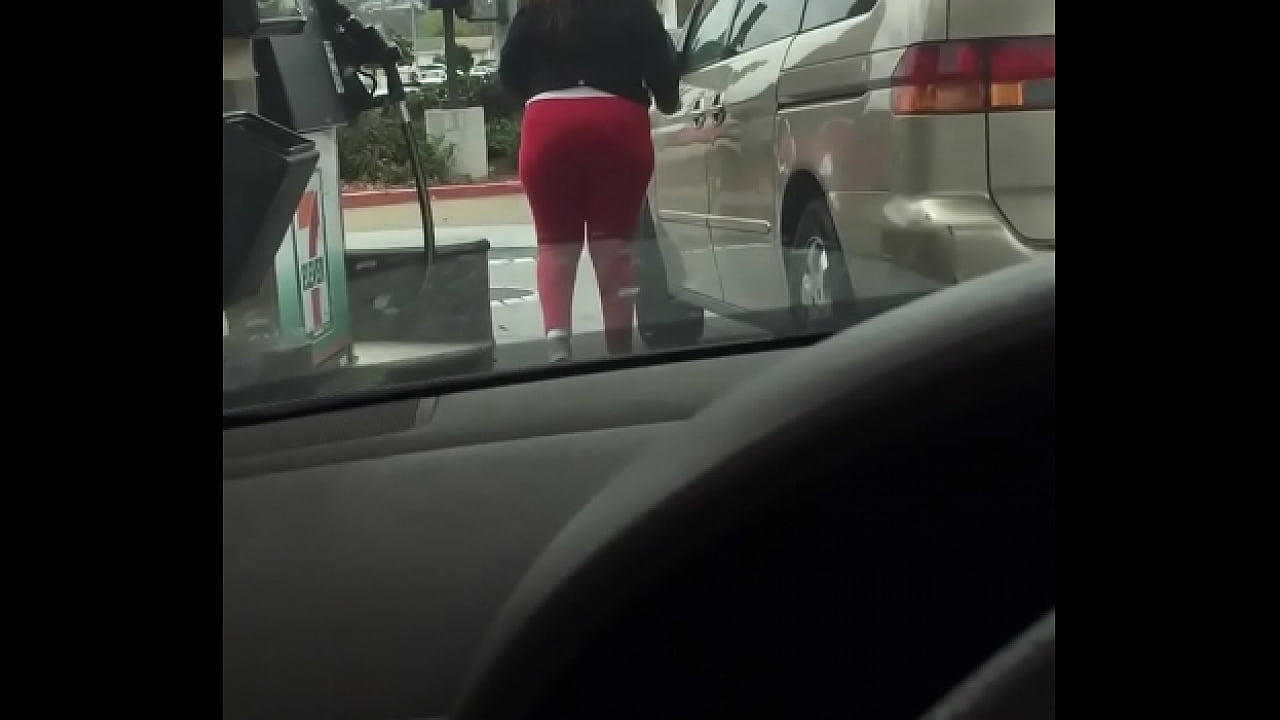 red leggings huge ass