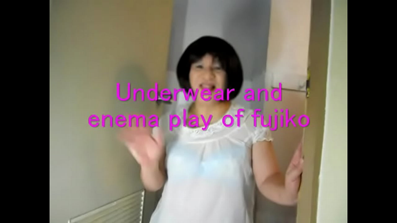 Underwear and enema play of jyosoukofujiko