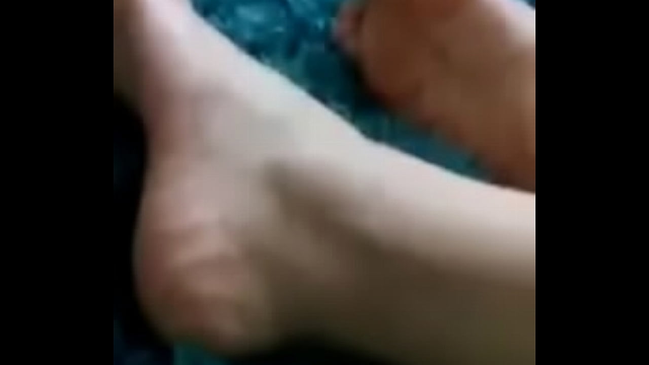 Girl feet soles 5