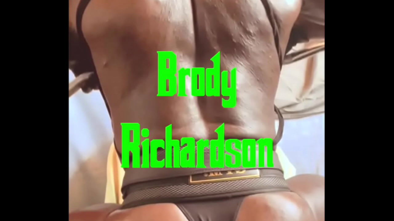 Ebony Muscle Rear Workout Clip