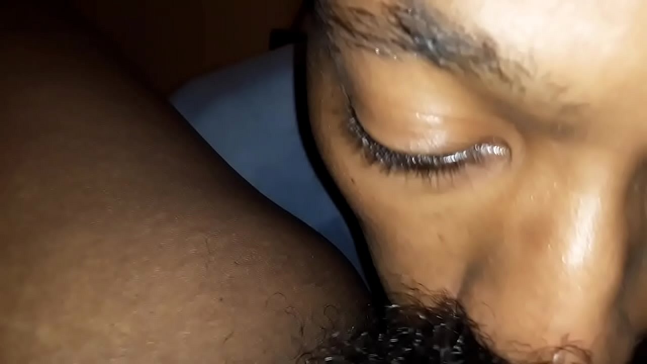 Hairy Ebony Pussy