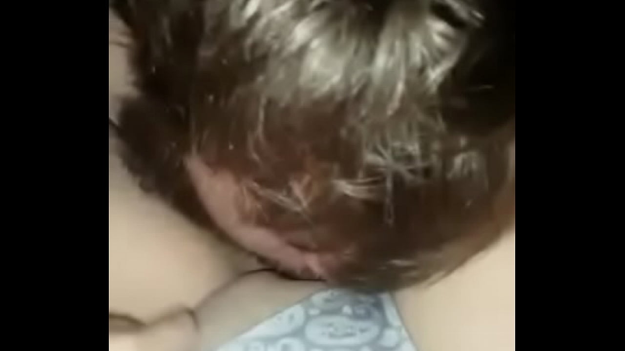 Boyfriend licks my pussy