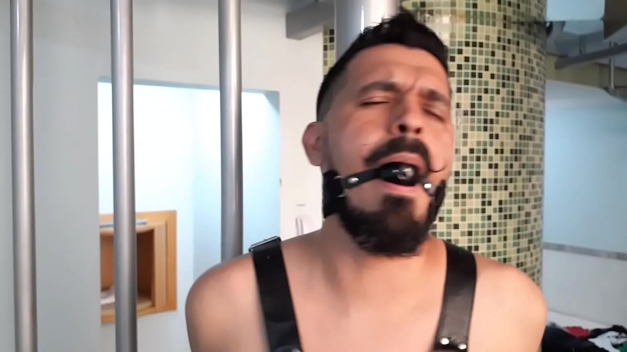 For the first time in bondage Kaxorrão is gagged. From BondageMan. Several brazilian guys bound and gagged from Bondageman now available here in XVideos. Enjoy handsome guys in bondage and struggling and moaning a lot for escape!