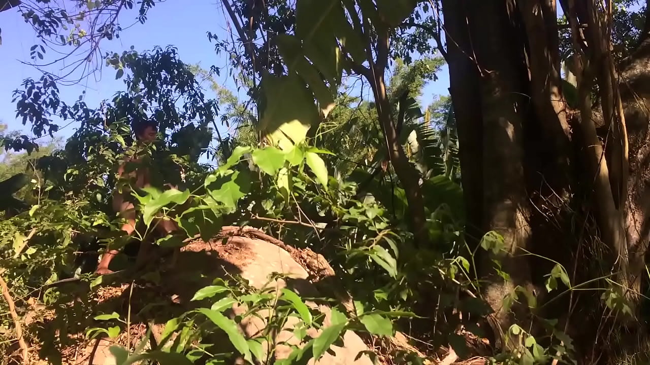 Sex in the tropical forest with thick girl