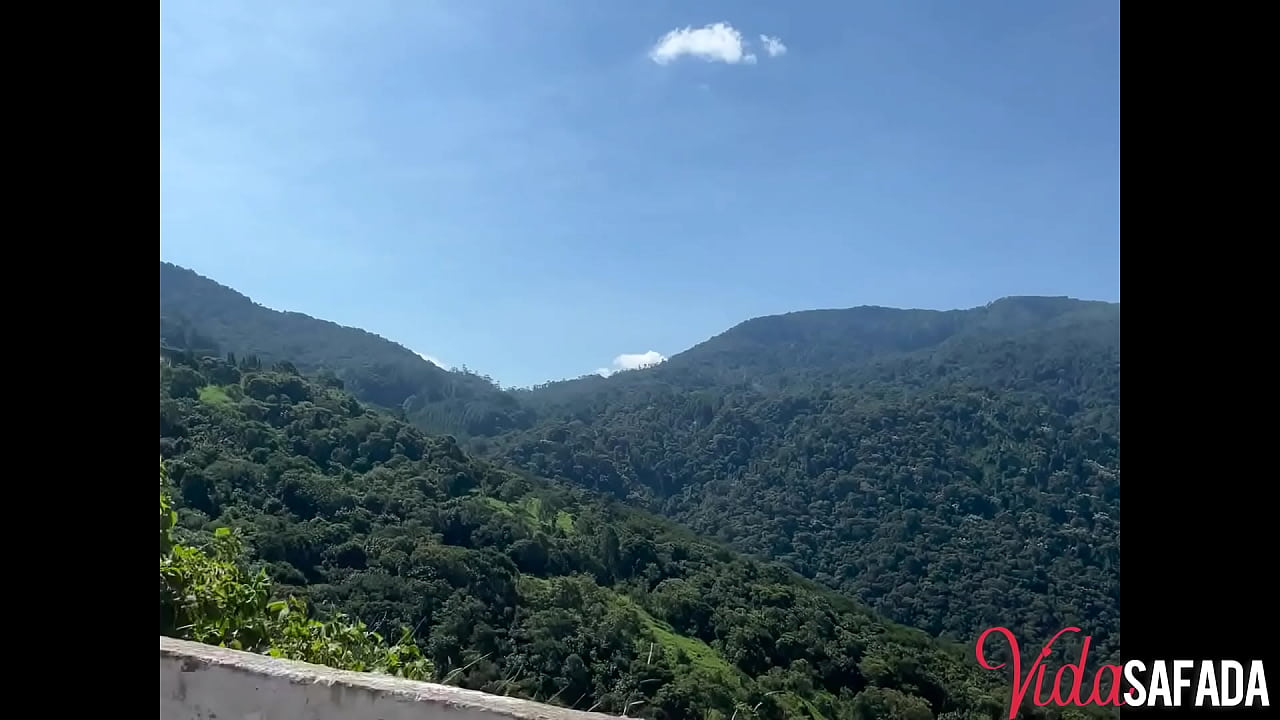 Sexo gostoso em Campos do Jordão.. fomos comemorar nosso aniversário de casamento com uma viajem a dois bem gostosa.