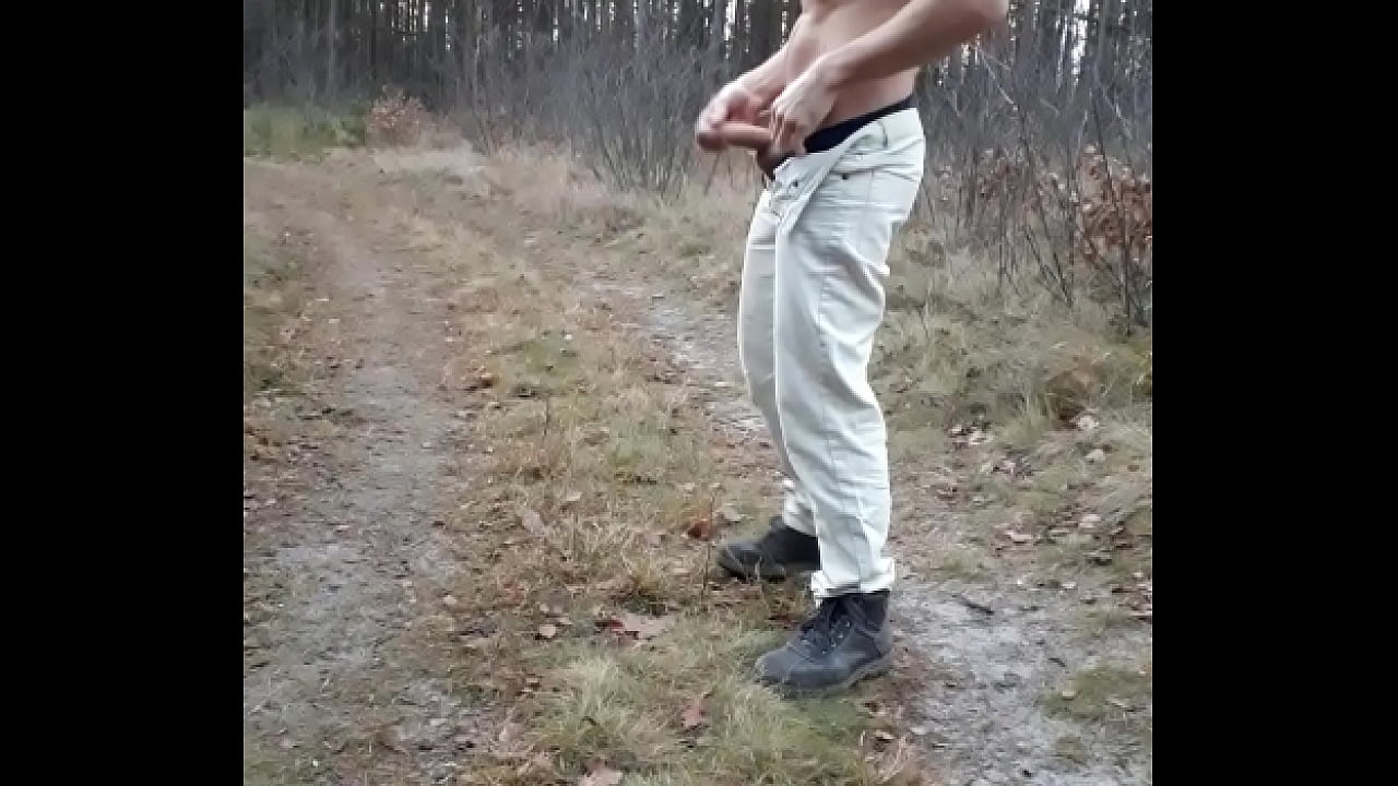 Hot muscle guy undressing and fapping his big dick in public