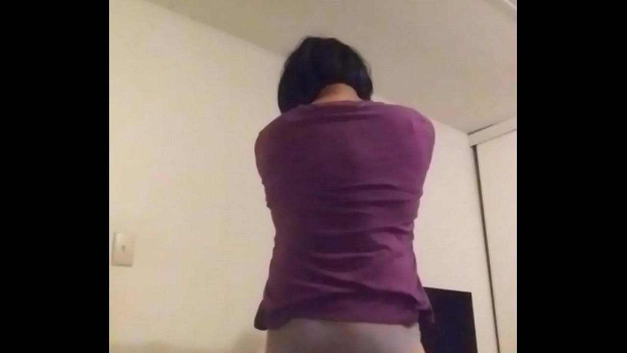 Gay Sissy Shaking Booty