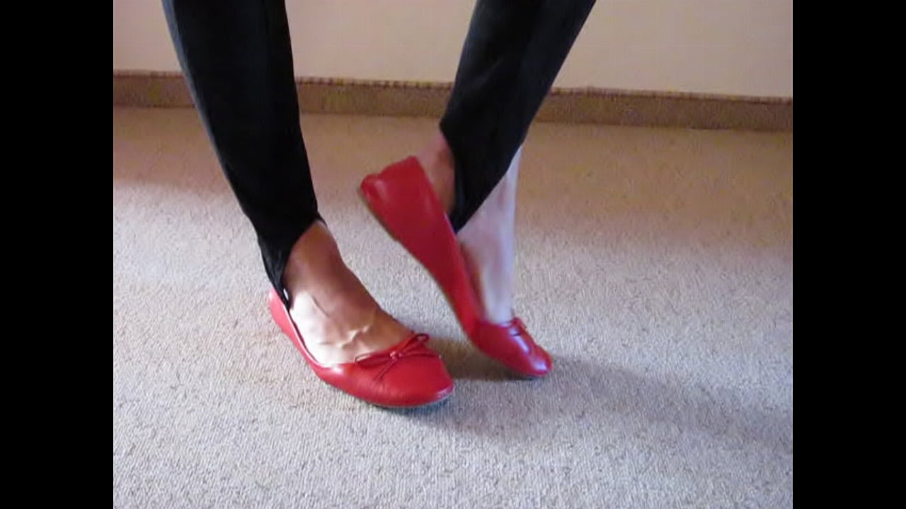 very soft red sabrinas - Queen of shoeplay presents new leather shoes