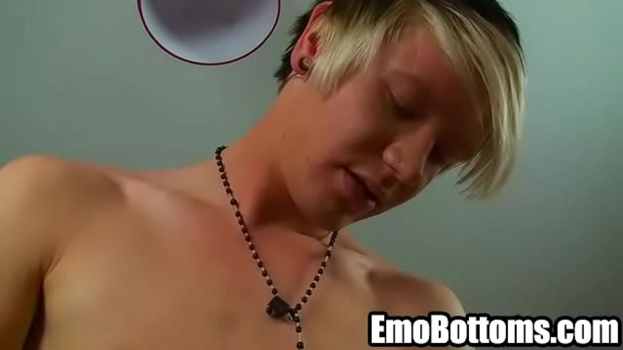 Emo twink Phoenix Link tugging on his hard cock 3