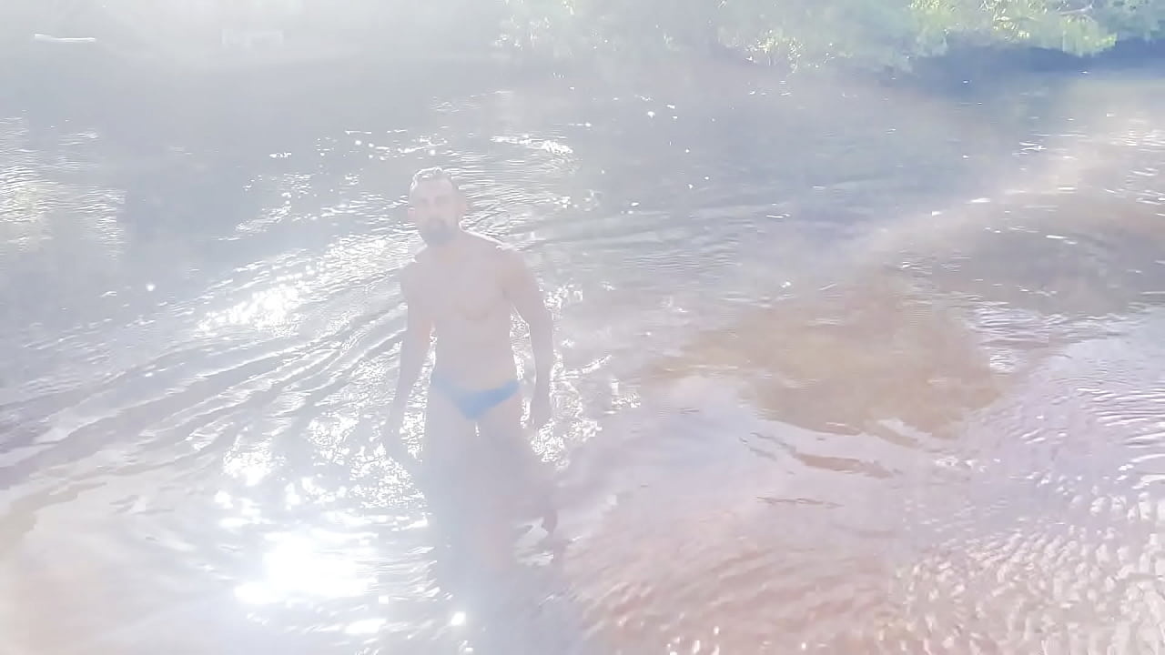 Naked and Jerking off inside a Lagoon