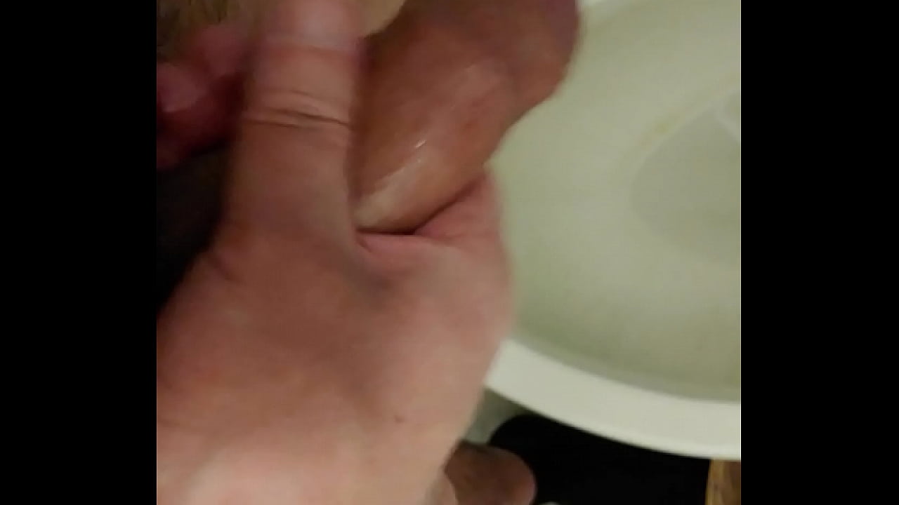 (xvideos.red) jerking off late night