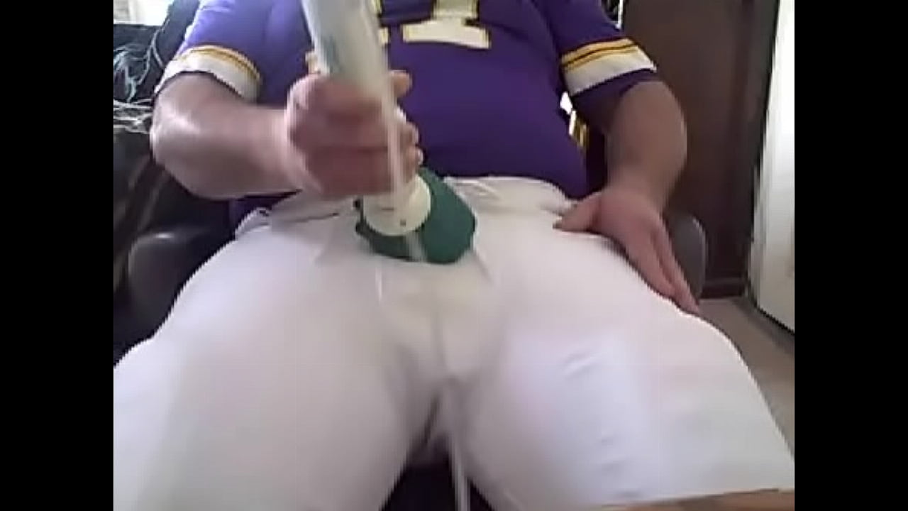 football jock kspigbear is horned up and shoots his load