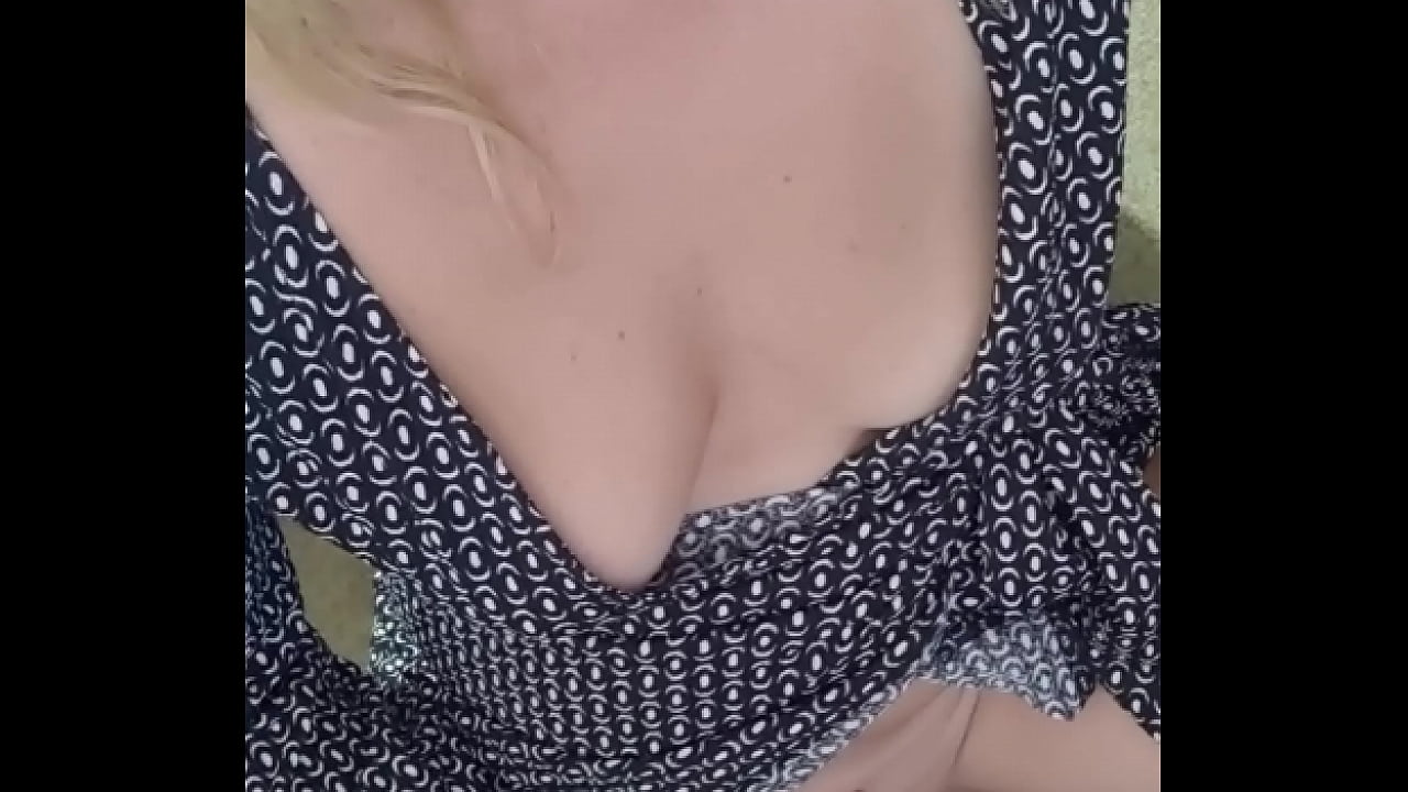 MILF masturbates on video call