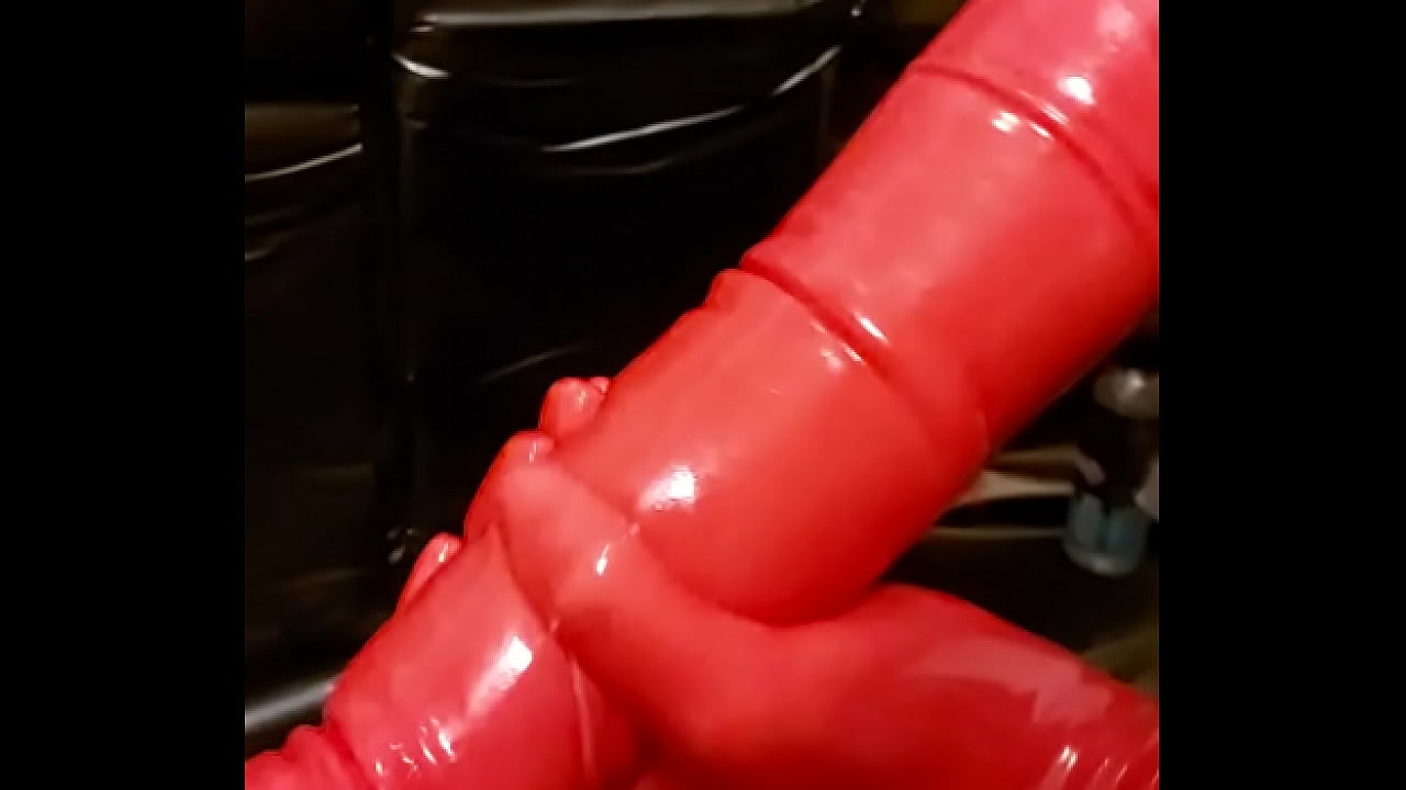 Dreamofevolutionvip - red Latex Gloves / Rubberfashion