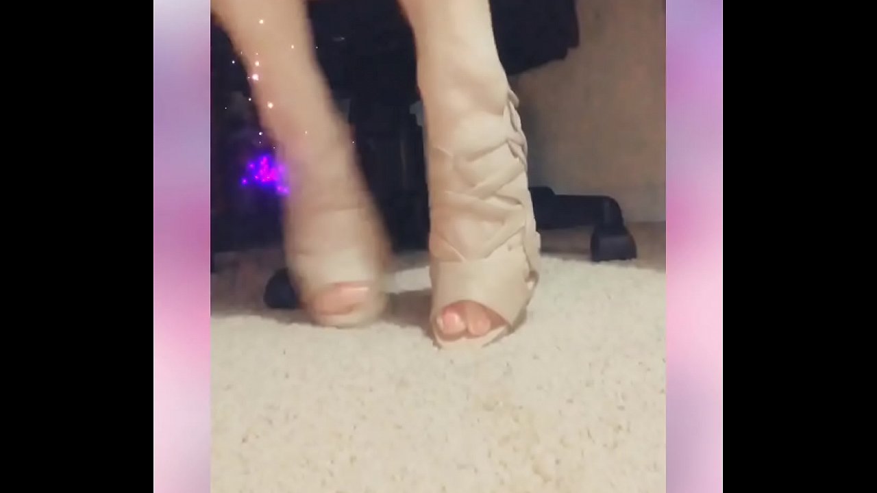 Giving away a free video to foot boys and feet freaks