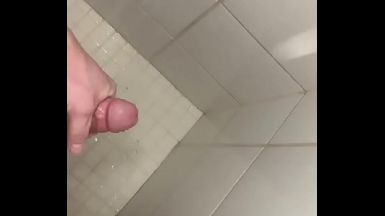 Wet Shower lots of cum