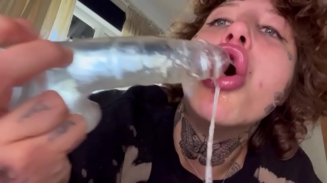 Tattoo girl sucks dildo like a dick, hard dildo sucking