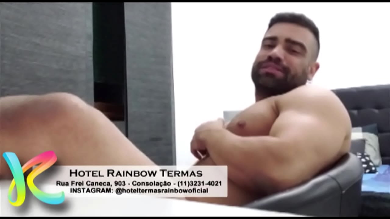 Ator pornô Wagner Vittória sexo ao vivo em São Paulo