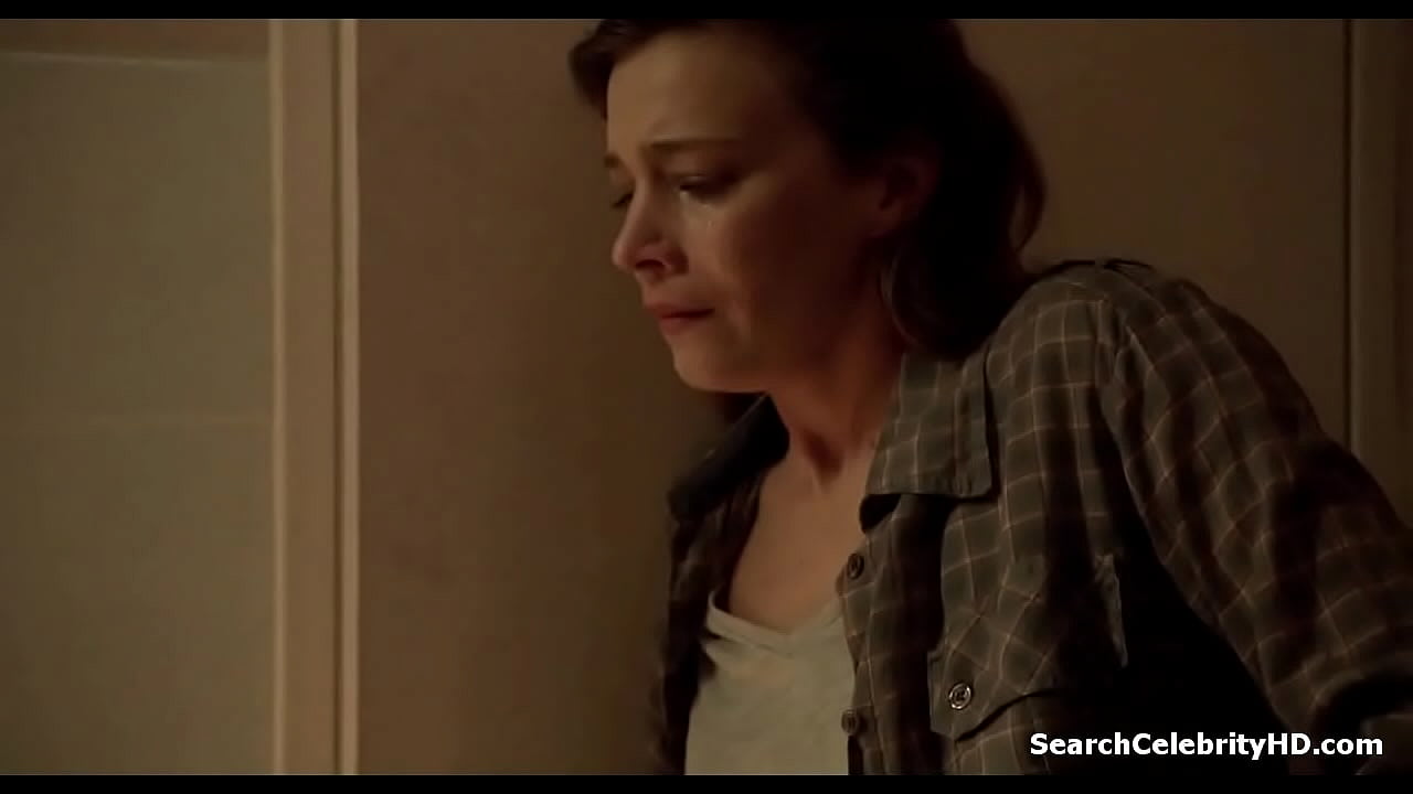 Celine Sallette - Les Revenants S01E02 (2012)