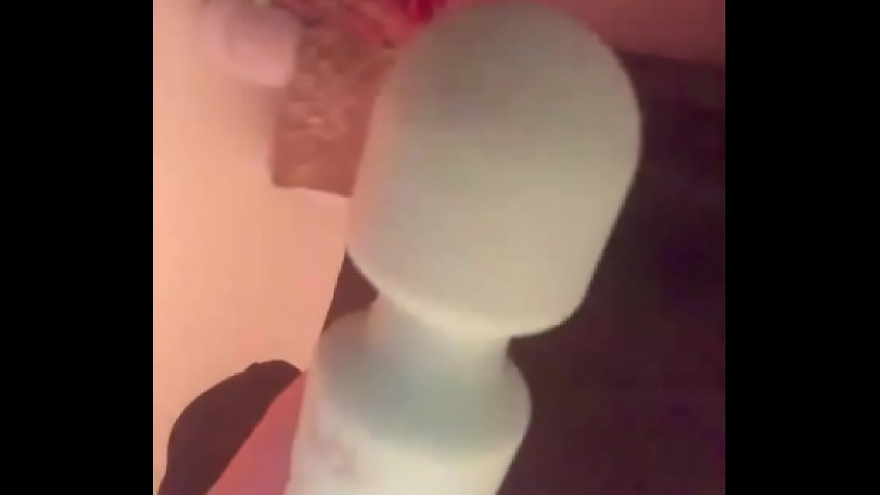 Mexican Teen Masturbating and Showing her Body