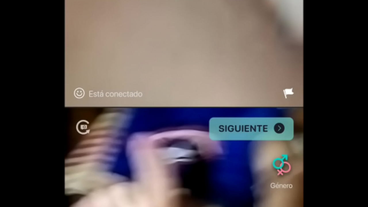 Muestro mi verga en una página de videochats