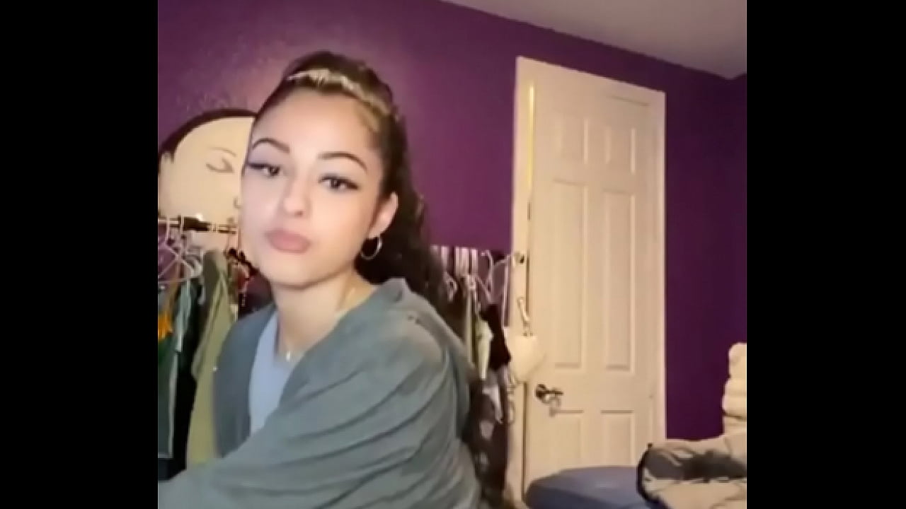 Lil Latina throwin ha ass back part 2