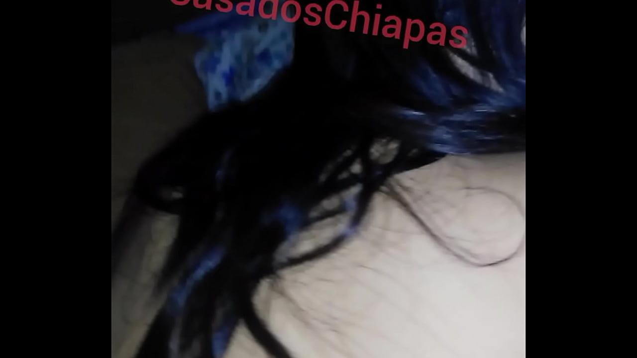 Casada hermosa dando las nalgas empinada