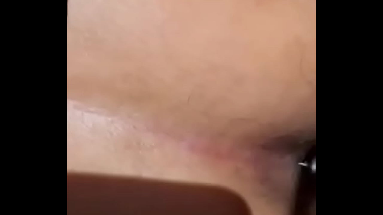 Gorda pujando doble penetracion anal y vaginal condon con textura