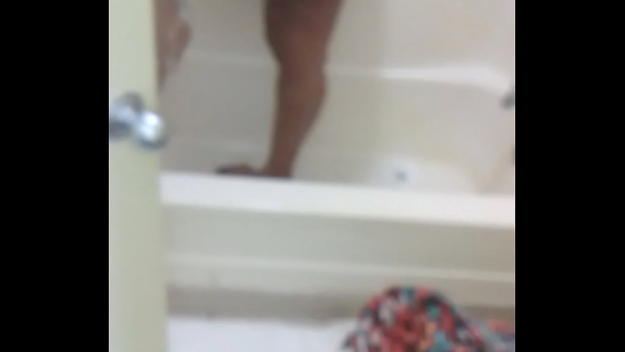 Lil shower vid.