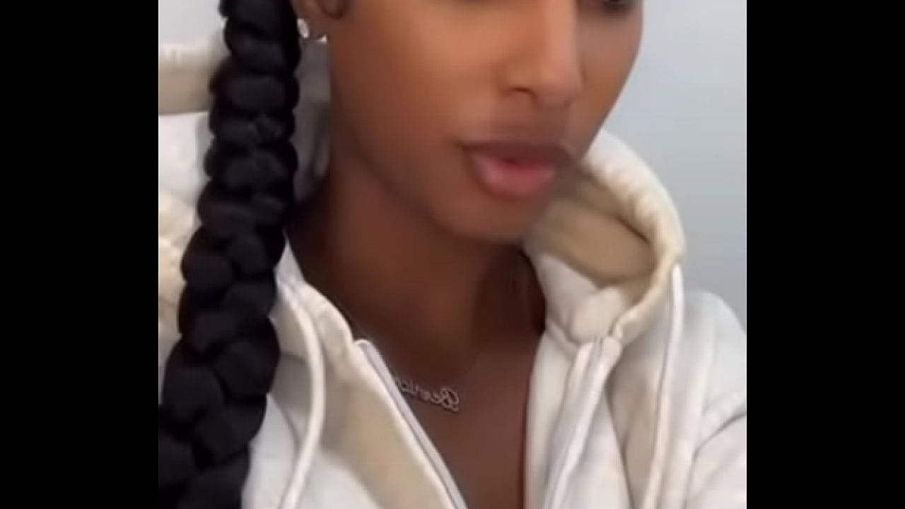 DaRealBernice Burgos