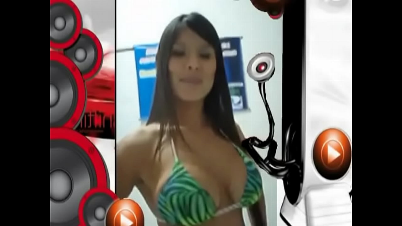 Johanna Maldonado zöld bikiniben mutatja meg a bájait 480p (Video Only)