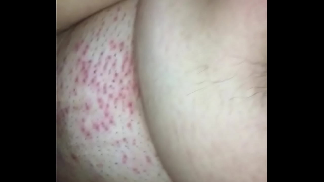 My wife squirts while I fuck her wet pussy