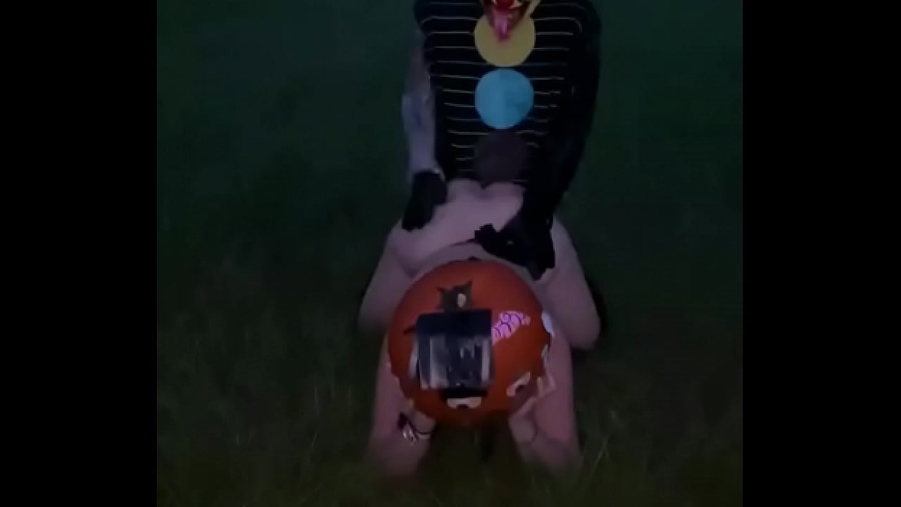 Mandi may gets fucked by Gibby the clown with pumpkin on her head