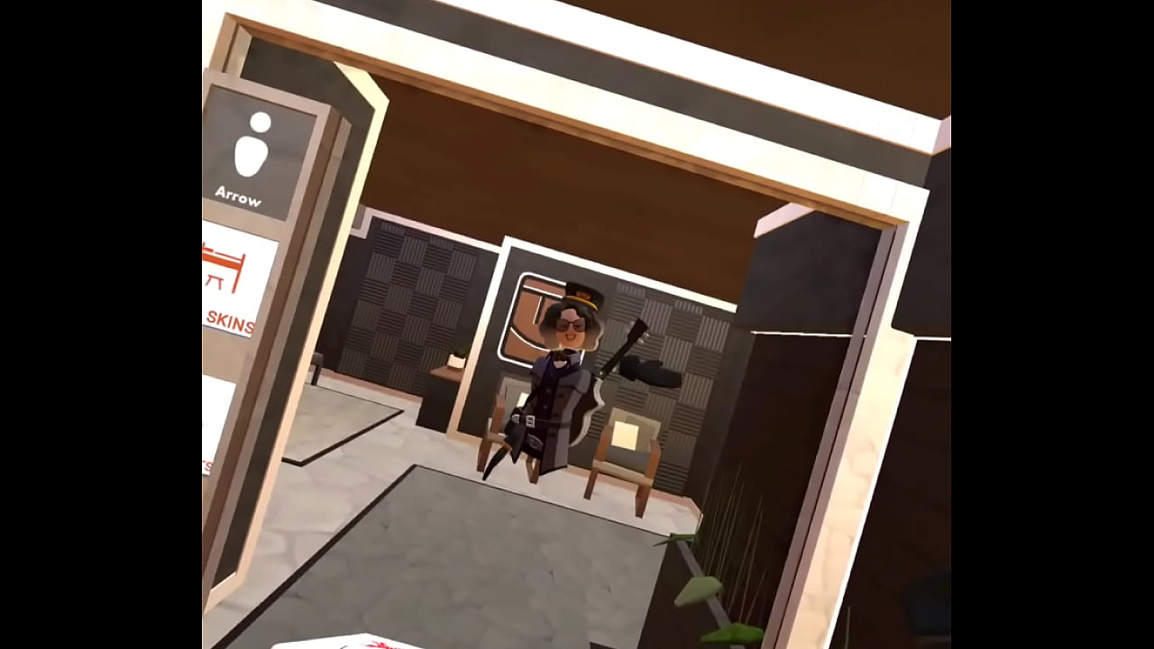 Schizophrenic femboy sees them on xvideos everywhere in recroom