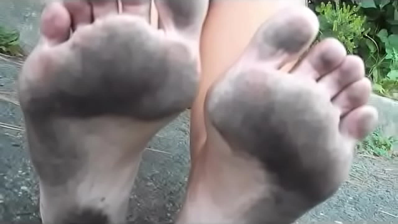 Donna's Black Dirty Soles Outdoors