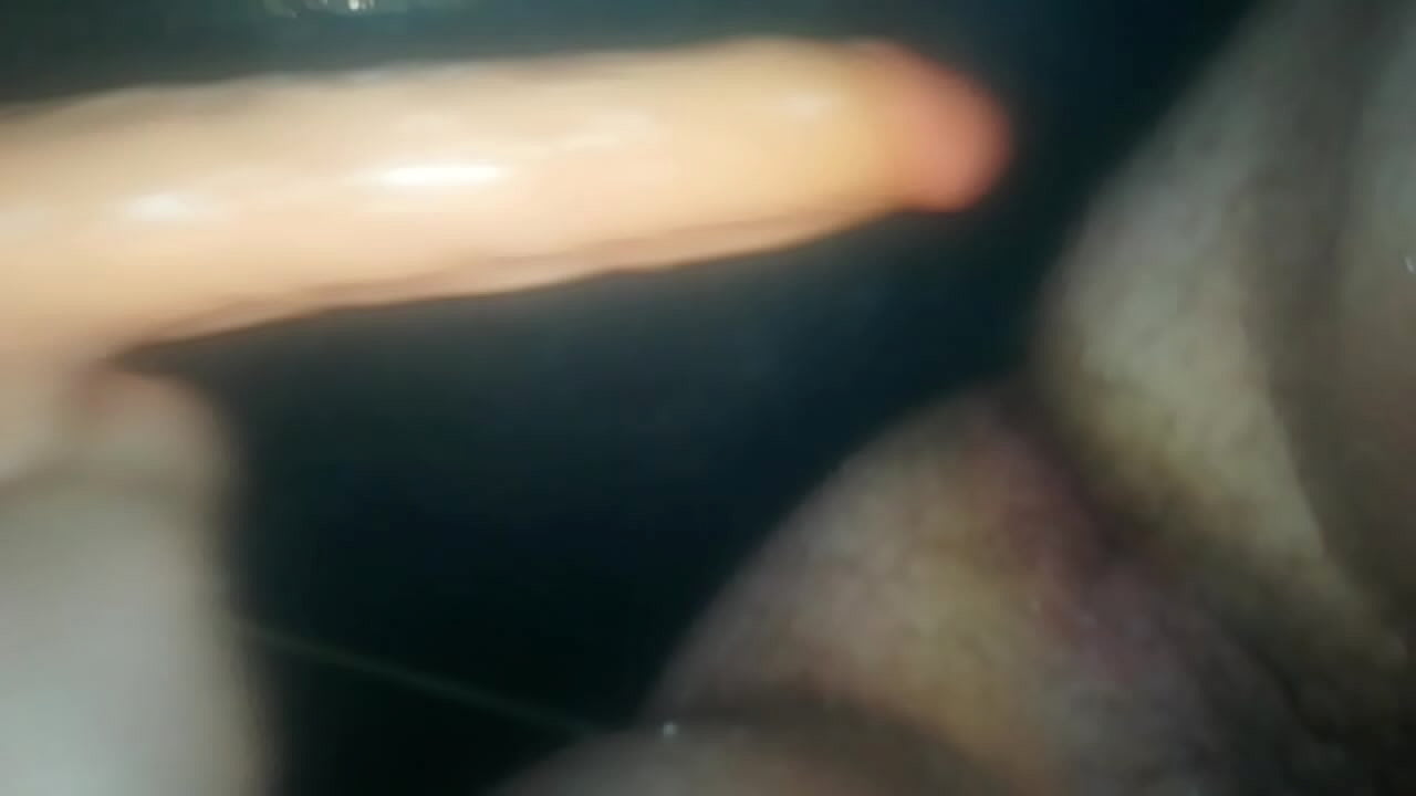 Teen fucks dildo dutch