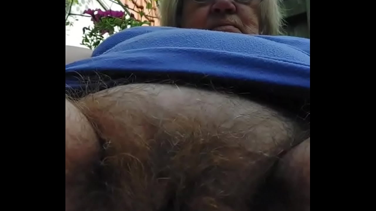 Granny upskirt