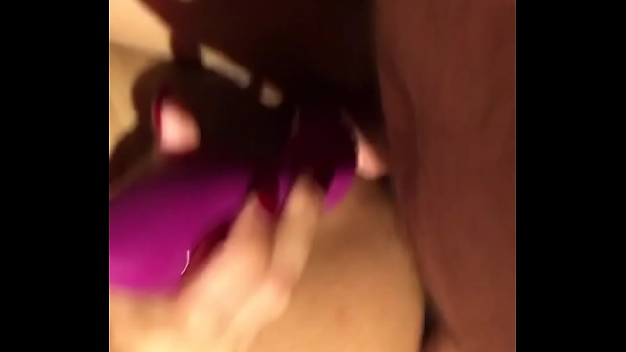 Thai girl fucked with toy in hotel room