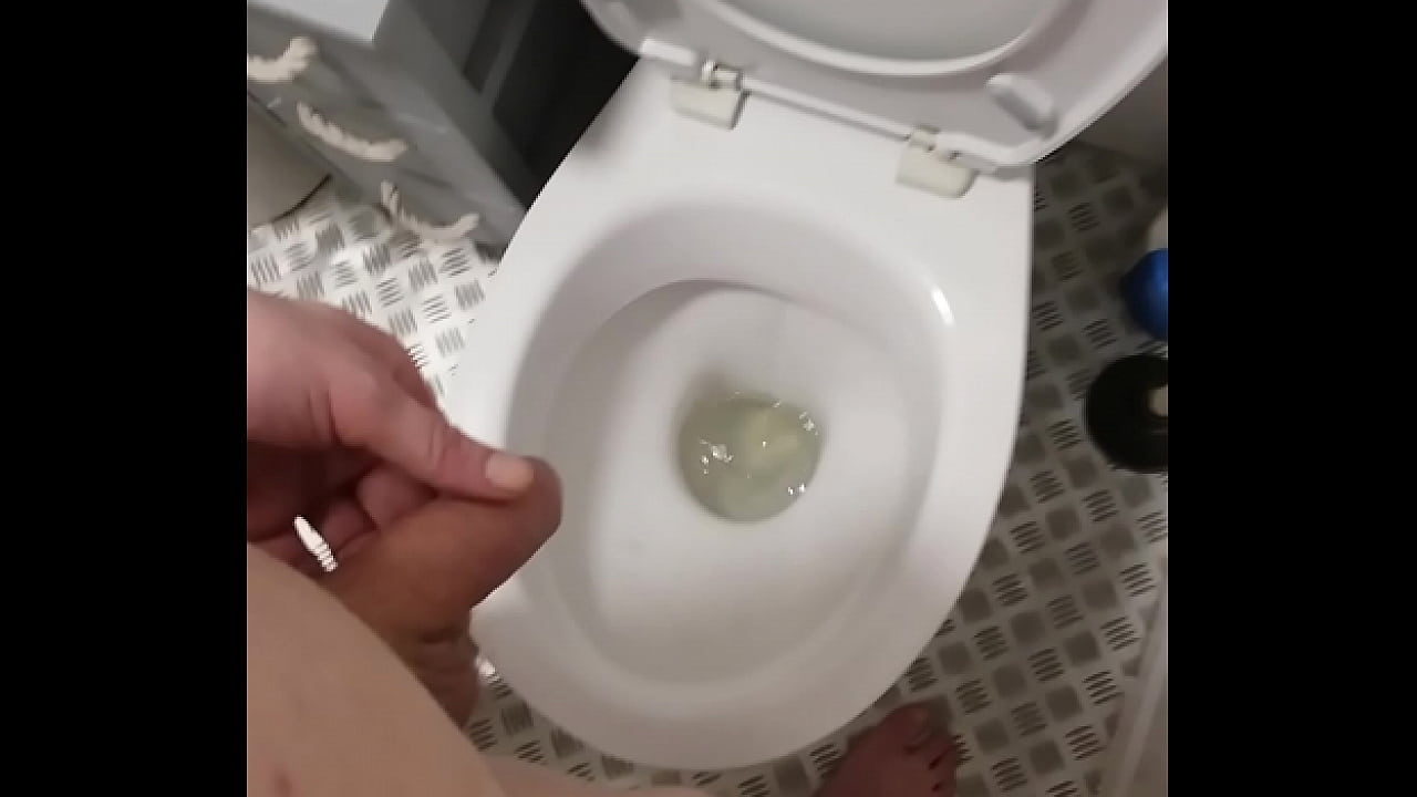 boy pees in his bathroom its HOT