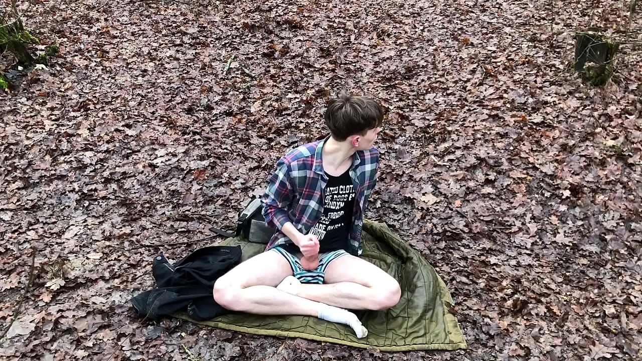 Hot Camping in forest for quick jerking off