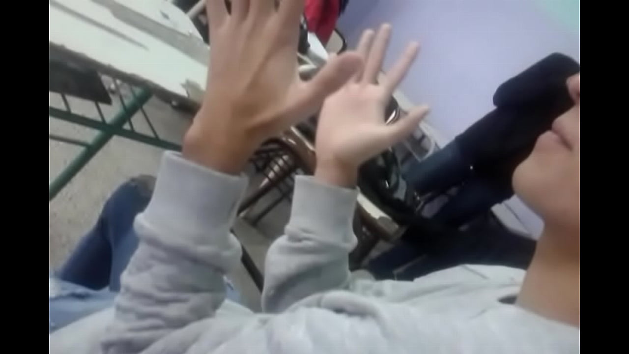 Sexo duro en la escuela