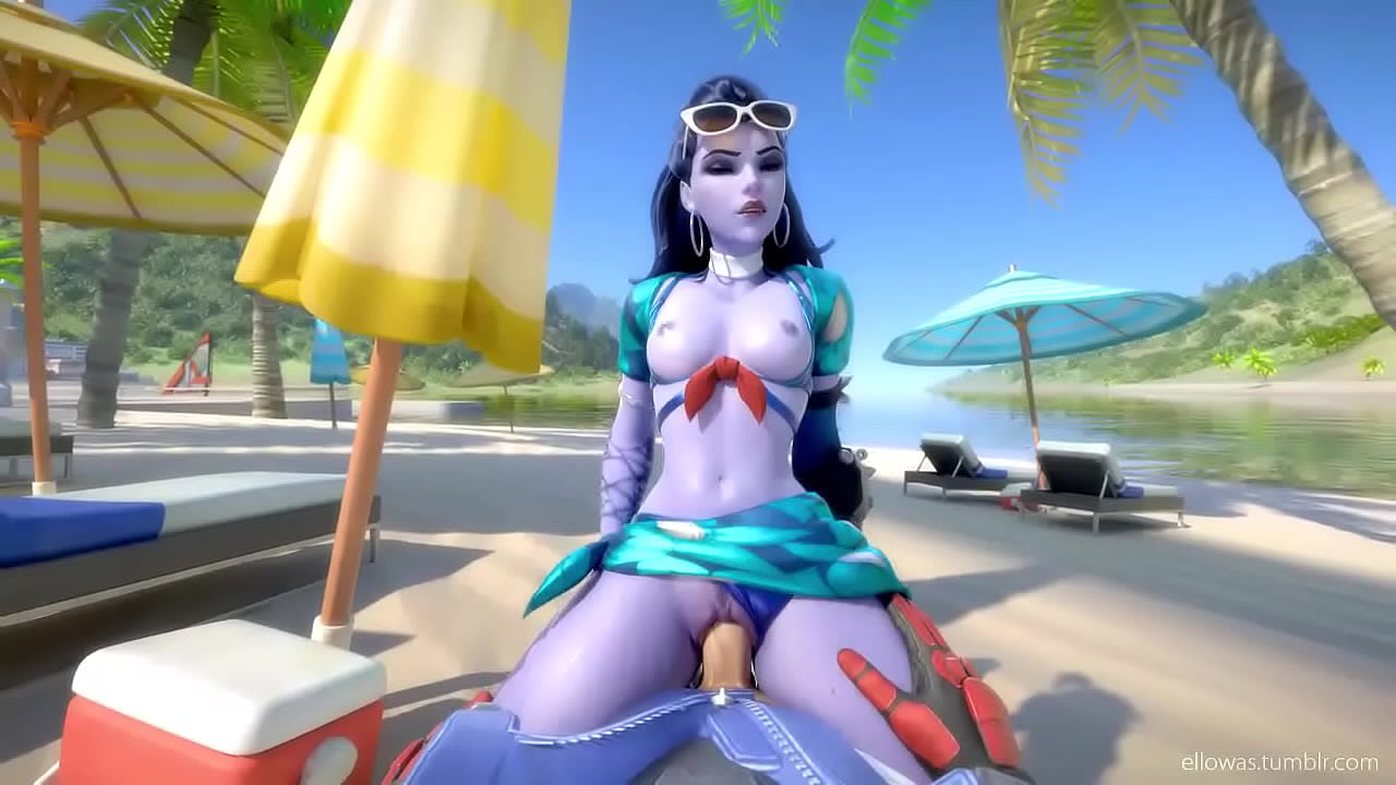 Widowmaker enjoying the beach